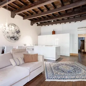 Exclusive Elegant In Pieno Centro! X4 Appartamento