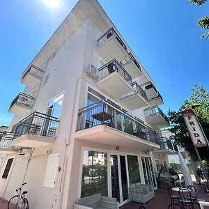  Hotel Frida