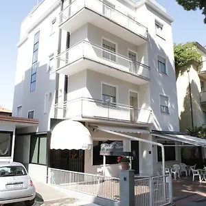  Hotel Pigalle