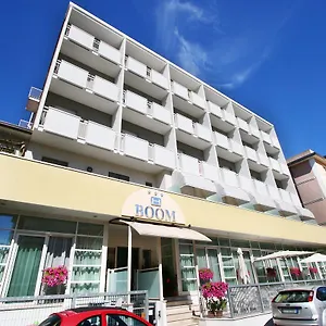 3* 酒店 Boom